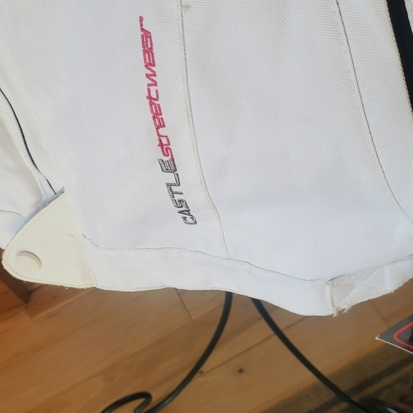 Castle Streetwear Escape Textile Motorcycle Embroider Pink & White Sz 10 Jacket - Picture 2 of 16